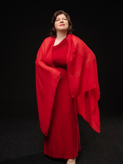 Частная массажистка Полина 