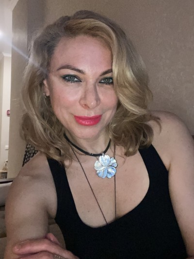 Частная массажистка Лека 