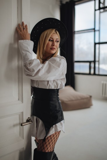 Частная массажистка Рита, Санкт-Петербург - фото 1