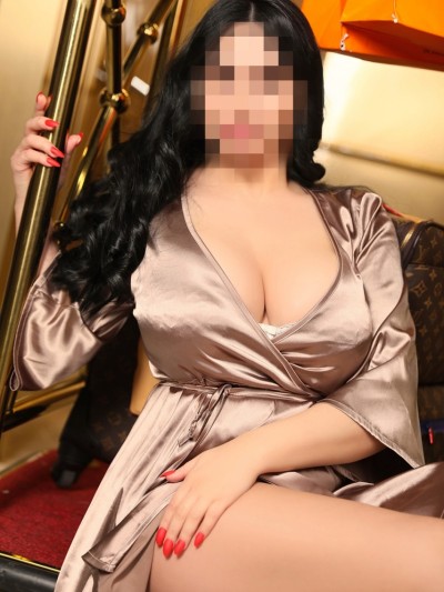 Частная массажистка Алина 