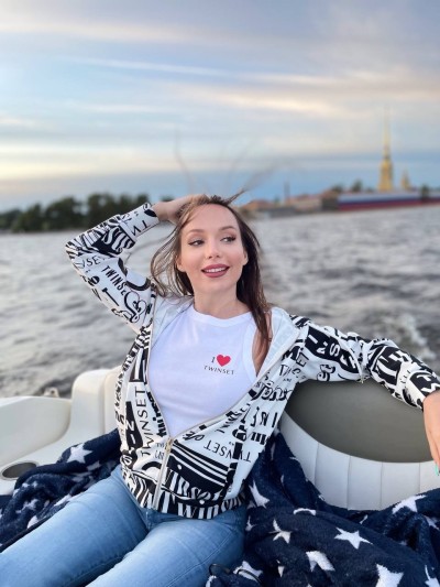 Частная массажистка Майя 