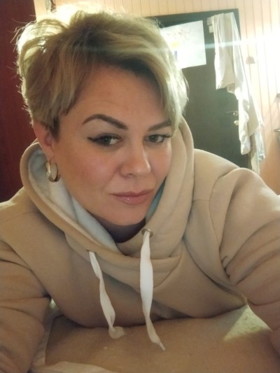 Частная массажистка Елена