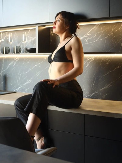 Частная массажистка Виктория 