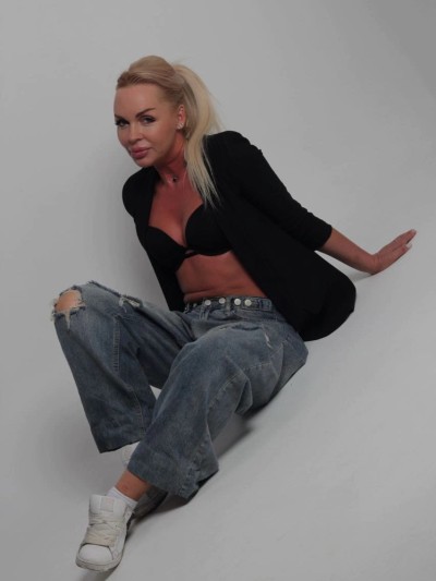 Частная массажистка Ника 