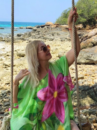 Частная массажистка Лара 