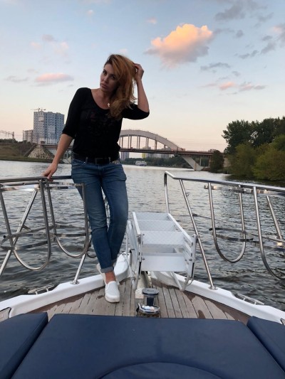 Частная массажистка Алена 